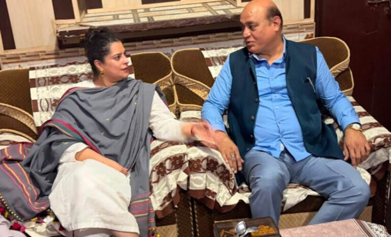 smt-Shruti-Chaudhary-Minister-of-Irrigation-2-819x1024